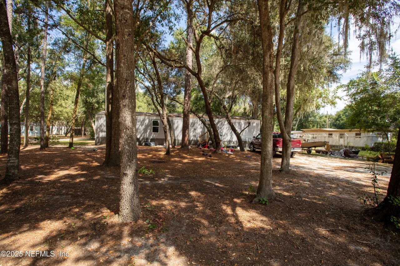 100 Little Star Road, Hawthorne, FL 32640 Photo