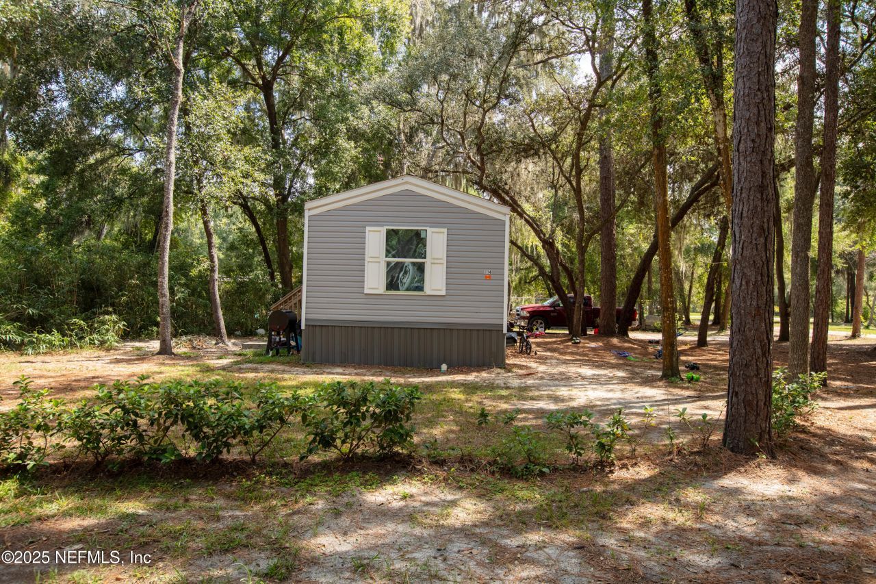 100 Little Star Road, Hawthorne, FL 32640 Photo