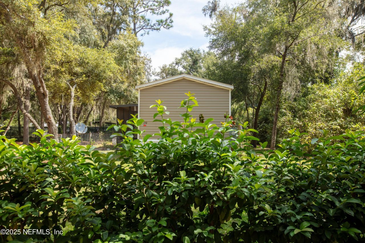 100 Little Star Road, Hawthorne, FL 32640 Photo