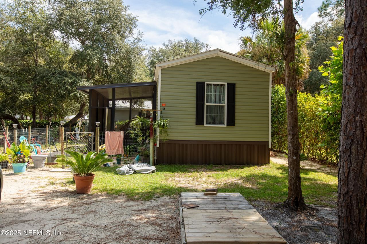 100 Little Star Road, Hawthorne, FL 32640 Photo