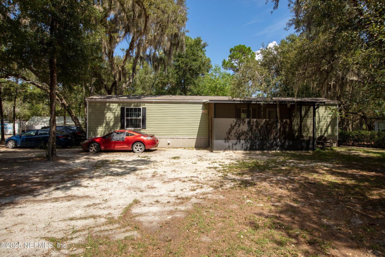 100 Little Star Road, Hawthorne, FL 32640 Photo
