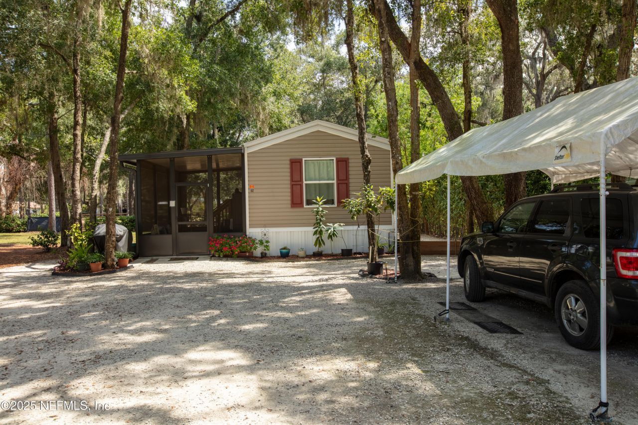 100 Little Star Road, Hawthorne, FL 32640 Photo