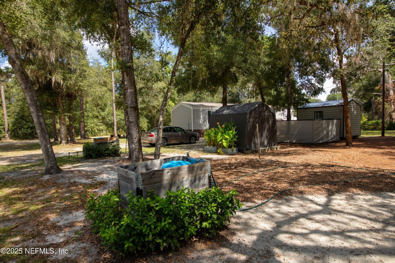 100 Little Star Road, Hawthorne, FL 32640 Photo