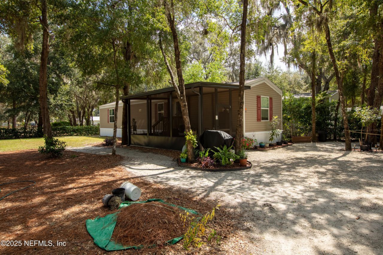 100 Little Star Road, Hawthorne, FL 32640 Photo