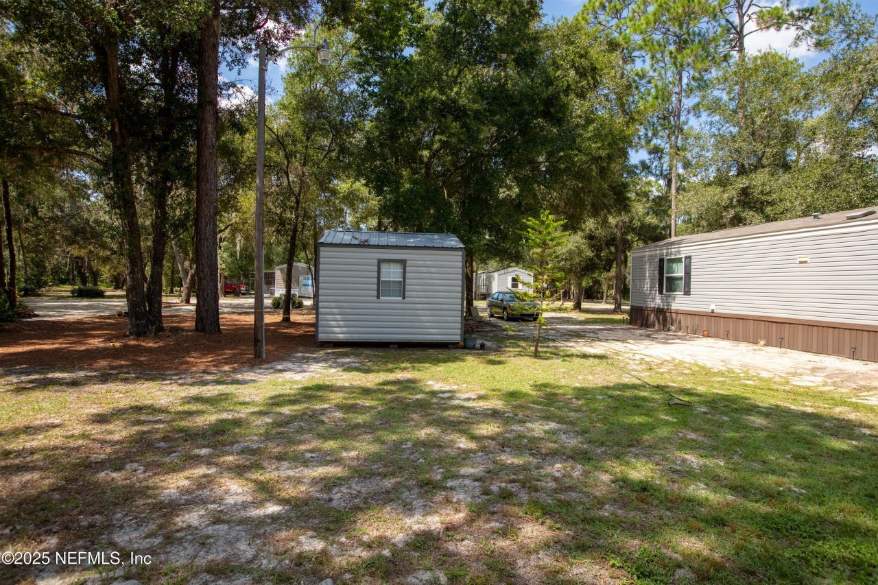 100 Little Star Road, Hawthorne, FL 32640 Photo