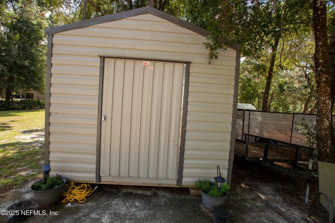 100 Little Star Road, Hawthorne, FL 32640 Photo