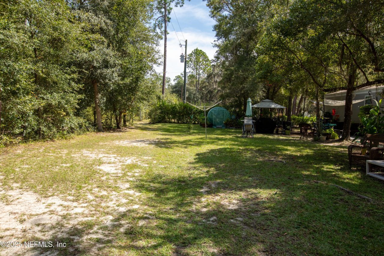 100 Little Star Road, Hawthorne, FL 32640 Photo