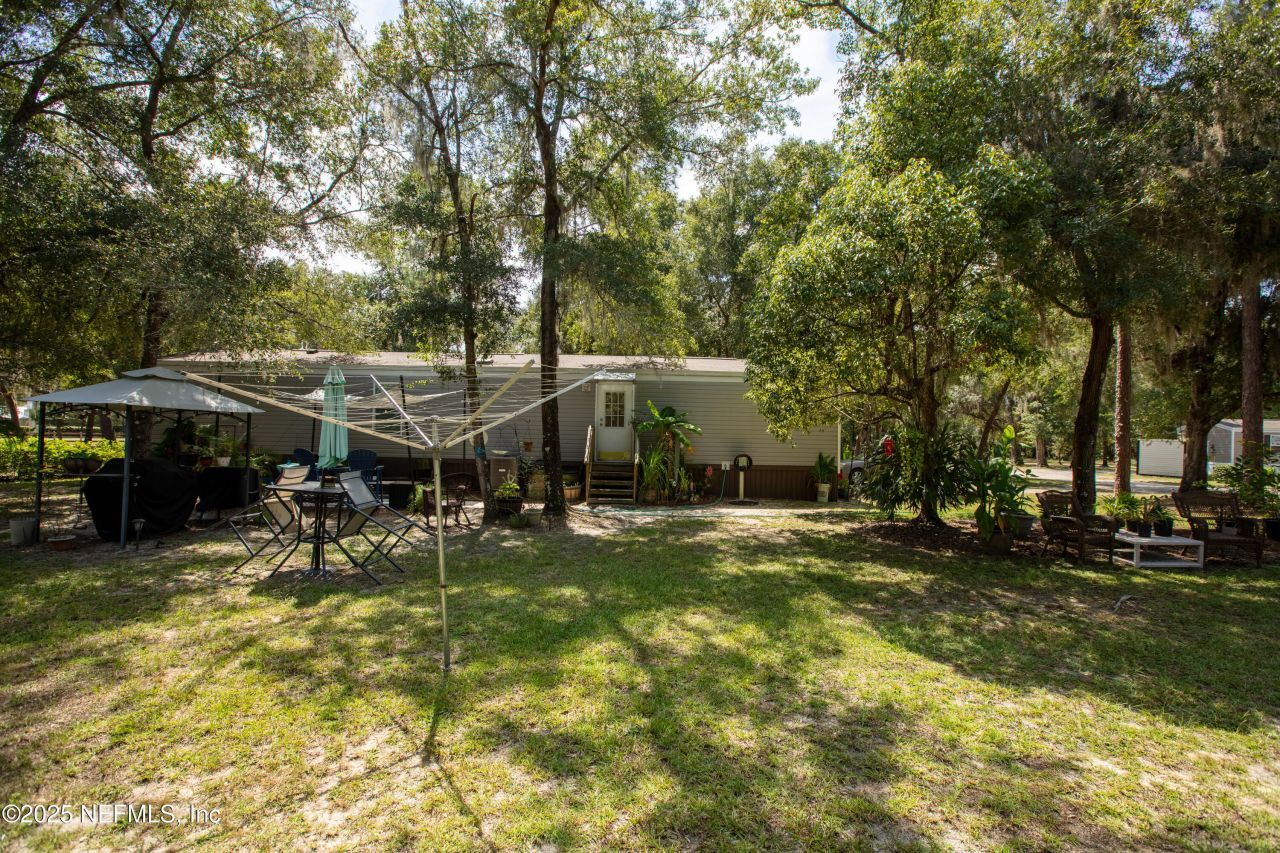 100 Little Star Road, Hawthorne, FL 32640 Photo