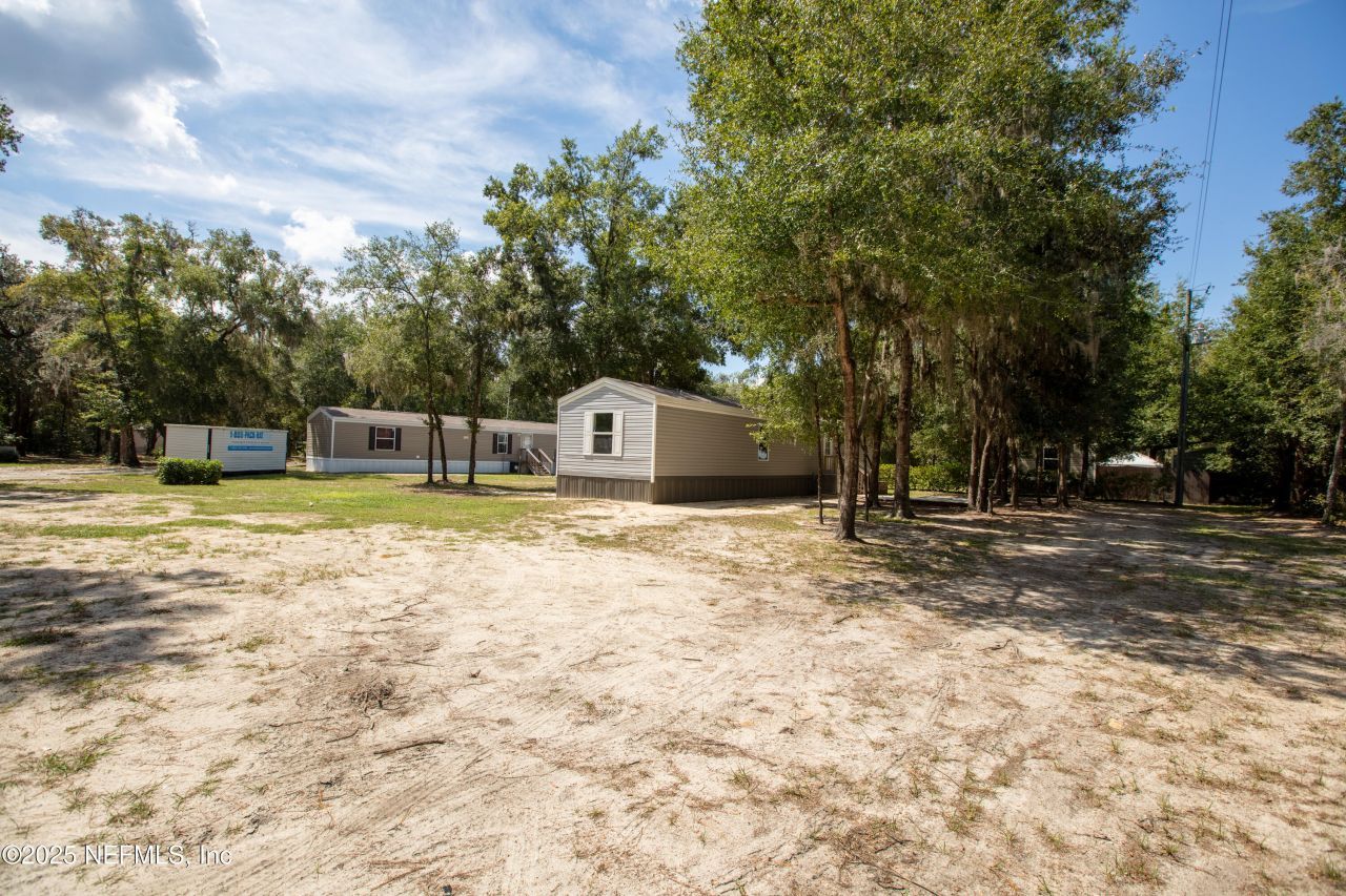 100 Little Star Road, Hawthorne, FL 32640 Photo