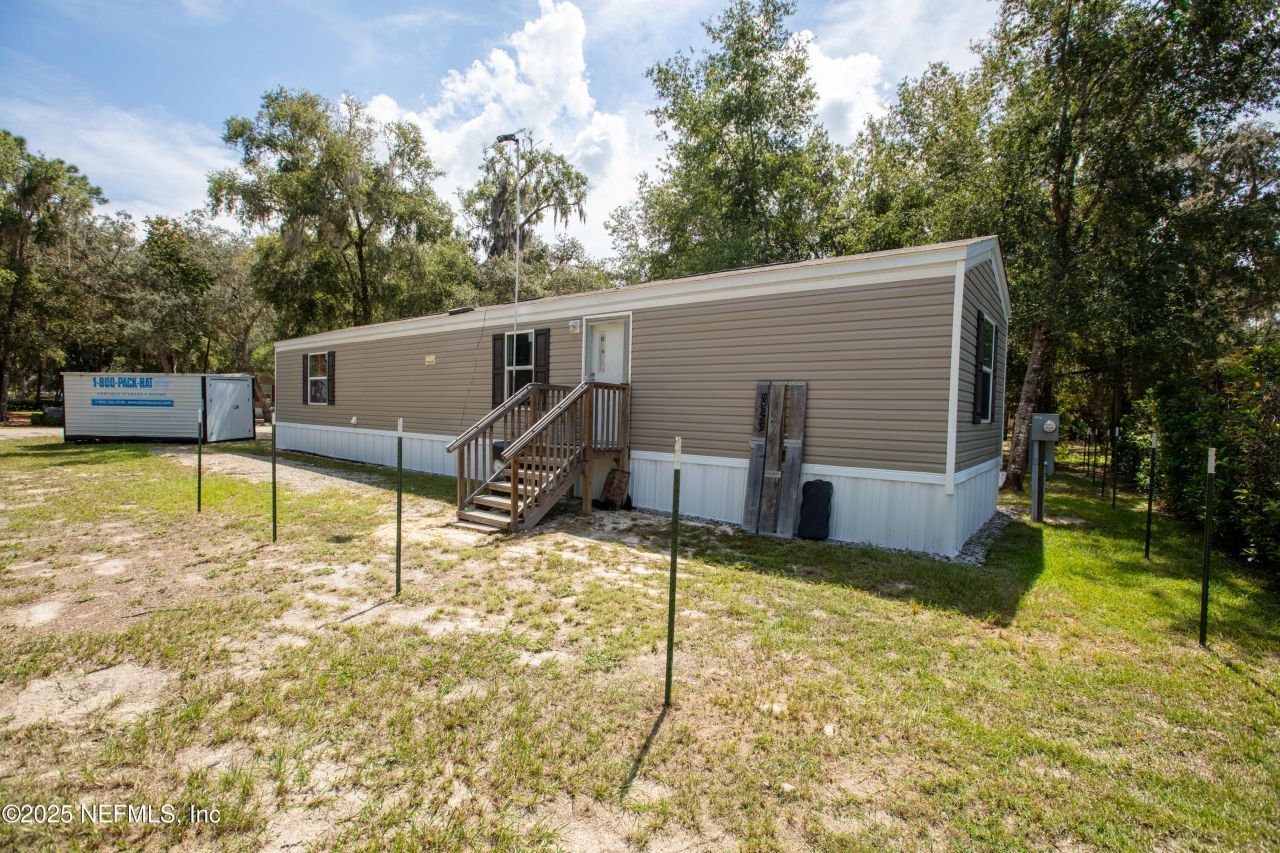 100 Little Star Road, Hawthorne, FL 32640 Photo
