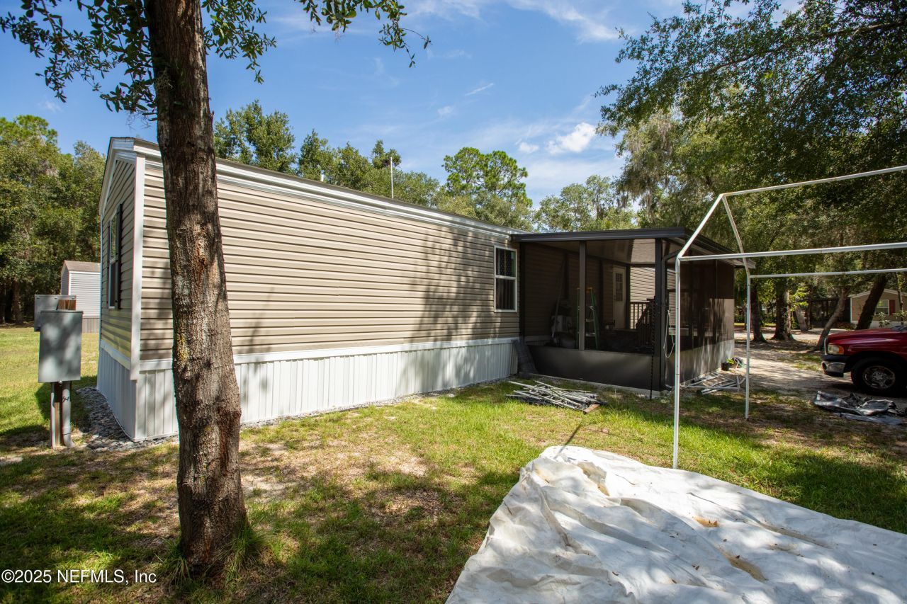 100 Little Star Road, Hawthorne, FL 32640 Photo