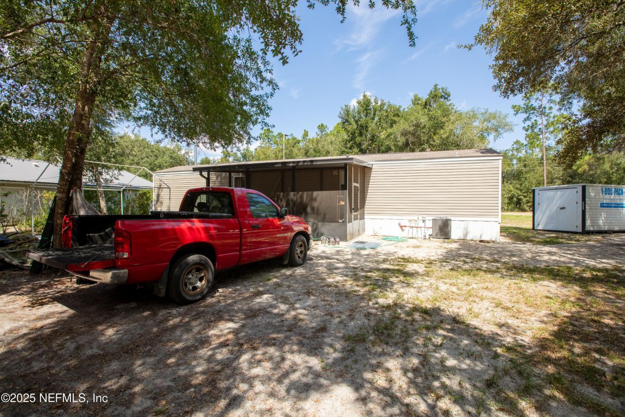 100 Little Star Road, Hawthorne, FL 32640 Photo