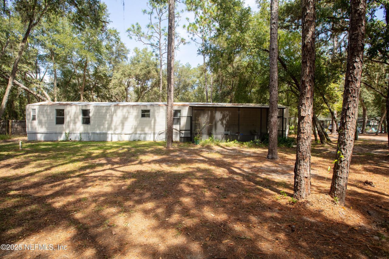 100 Little Star Road, Hawthorne, FL 32640 Photo