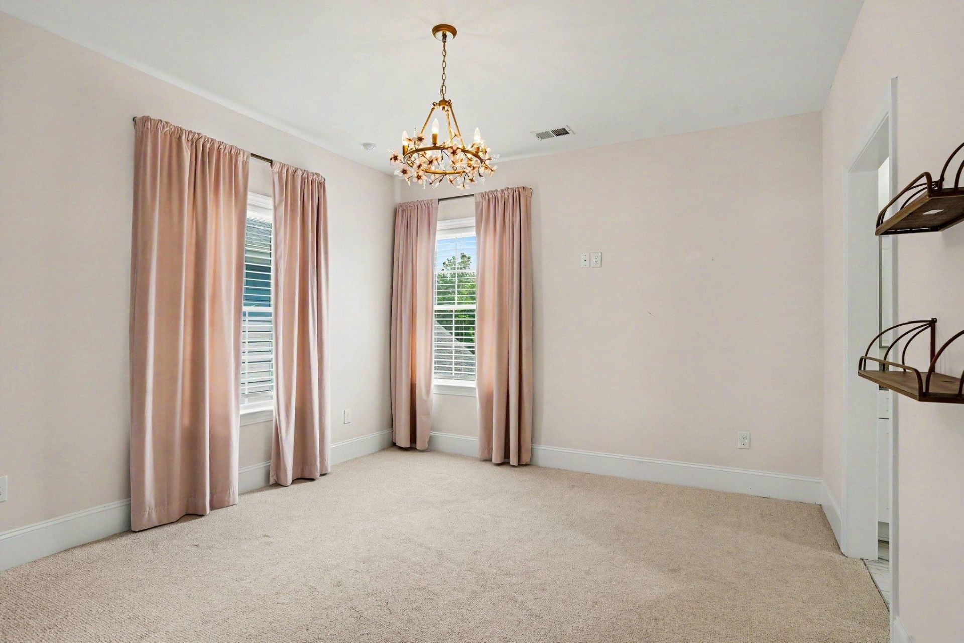 1336 Rue De Jean Ave. Photo 29