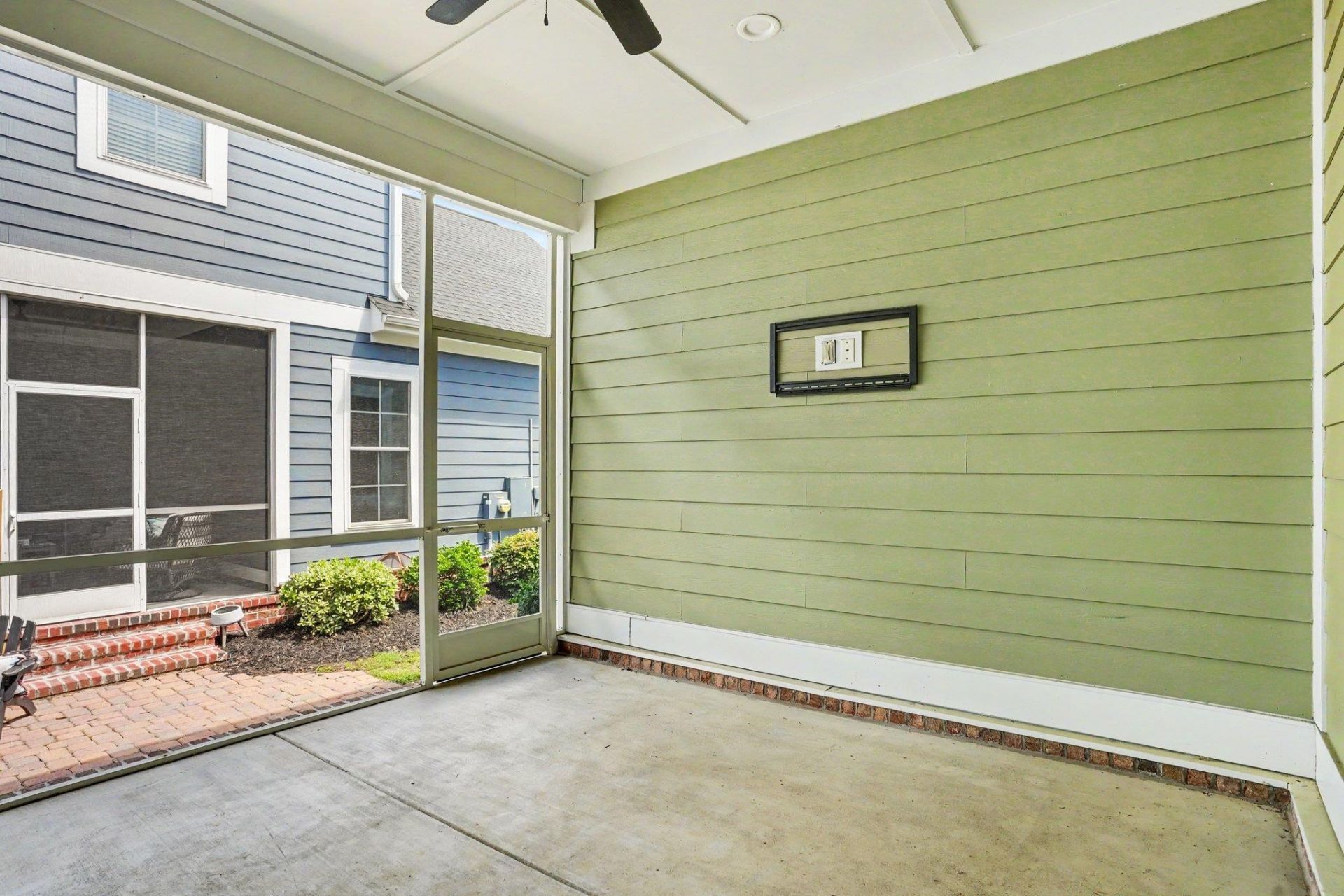 1336 Rue De Jean Ave. Photo 54