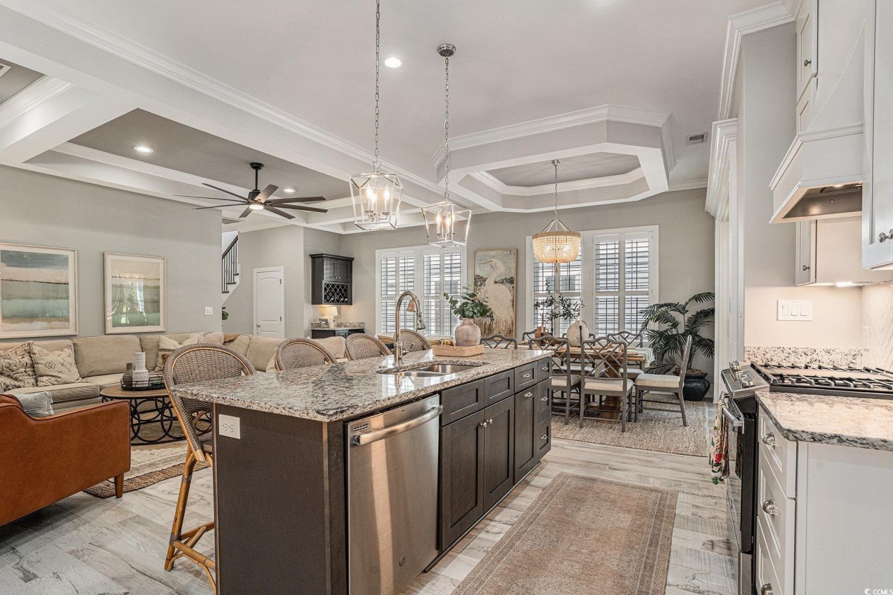 1336 Rue De Jean Ave. Photo 9