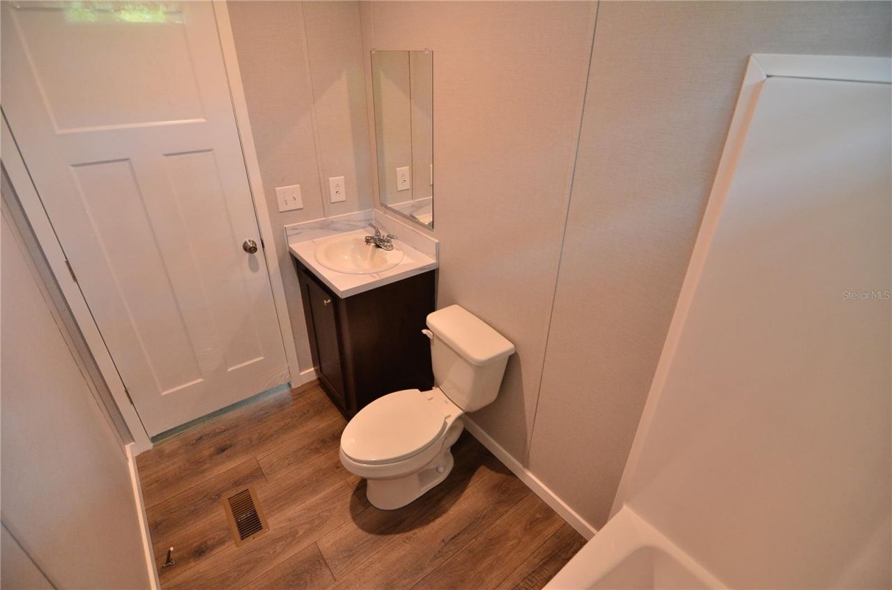 515 Twin Lakes Circle, Lakeland, FL 33815 Photo