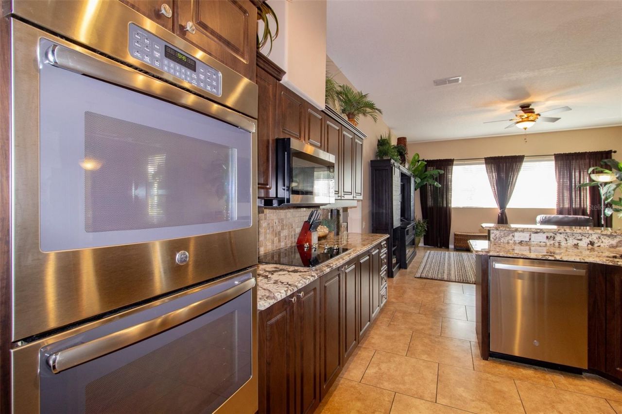 4435 Fairway Oaks Dr, Mulberry, FL 33860 Photo