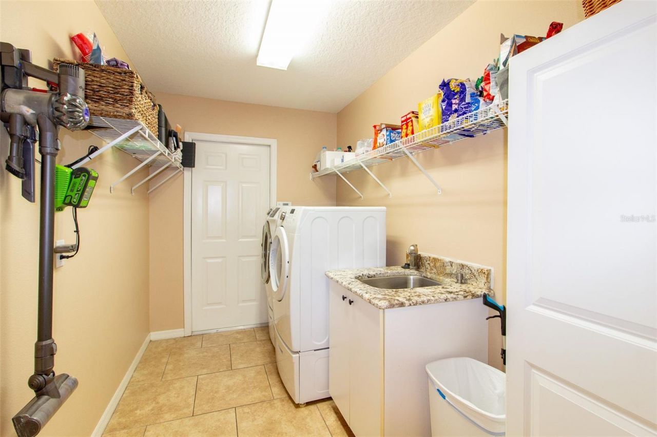 4435 Fairway Oaks Dr, Mulberry, FL 33860 Photo