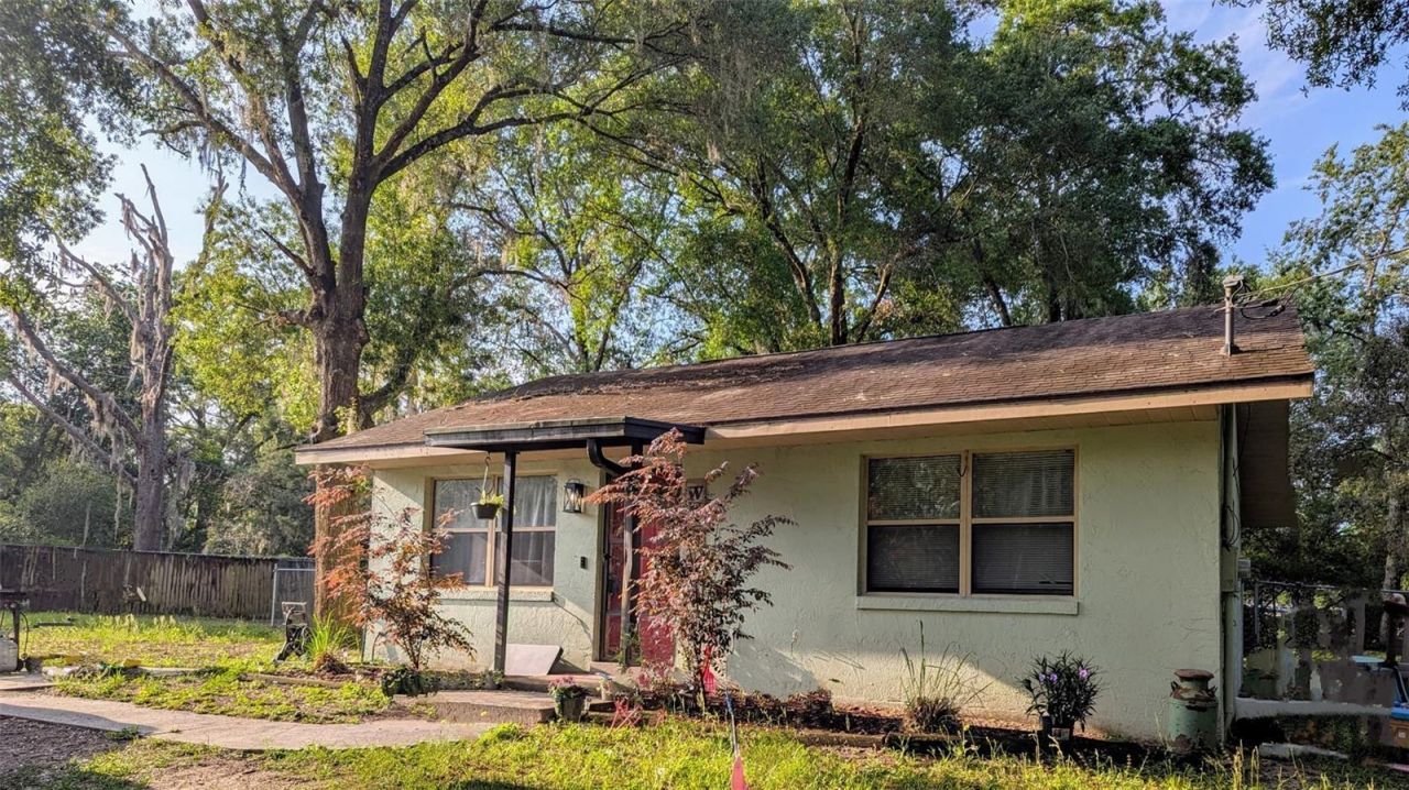 9054 S Tara Point, Floral City, FL 34436 Main Photo