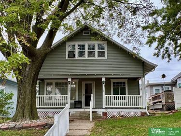 1217 N Grant Avenue, York, NE 68467