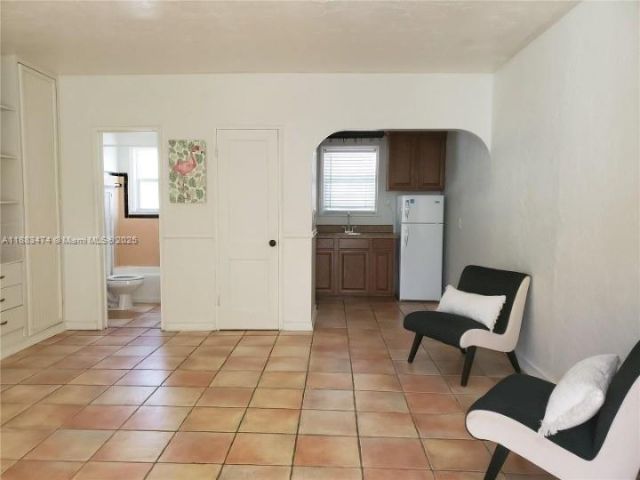 309 Crocus Ter, Unit 10, Hollywood, FL 33019 Photo