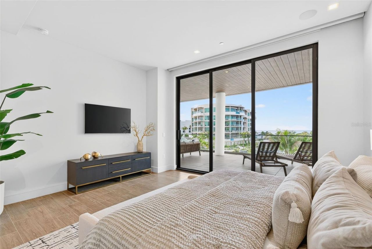 1591 Gulf Of Mexico Drive, Unit 314, Longboat Key, FL 34228 Photo