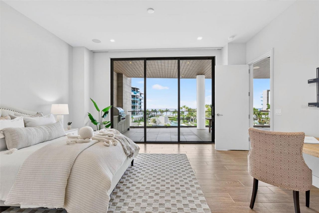 1591 Gulf Of Mexico Drive, Unit 314, Longboat Key, FL 34228 Photo