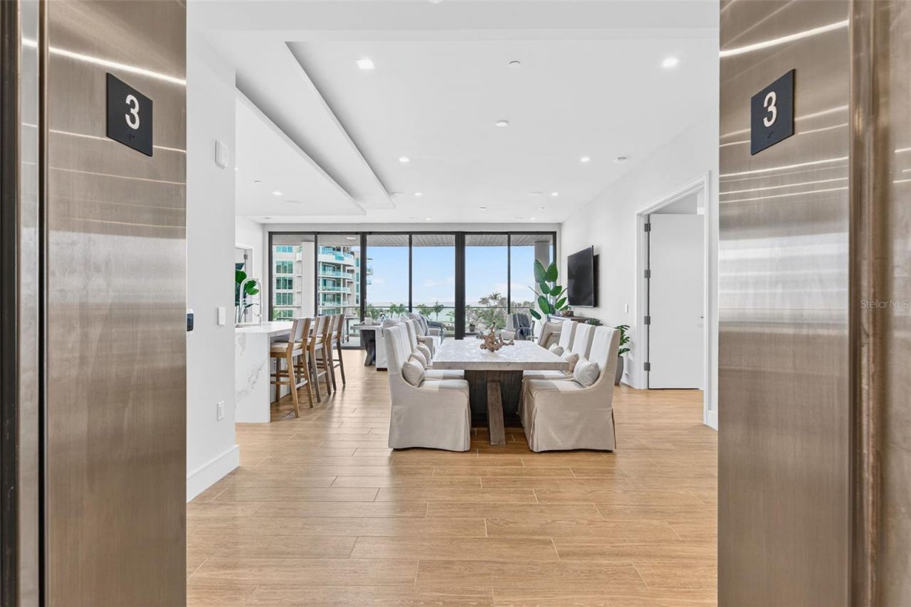 1591 Gulf Of Mexico Drive, Unit 314, Longboat Key, FL 34228 Photo