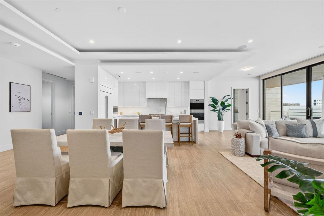 1591 Gulf Of Mexico Drive, Unit 314, Longboat Key, FL 34228 Photo