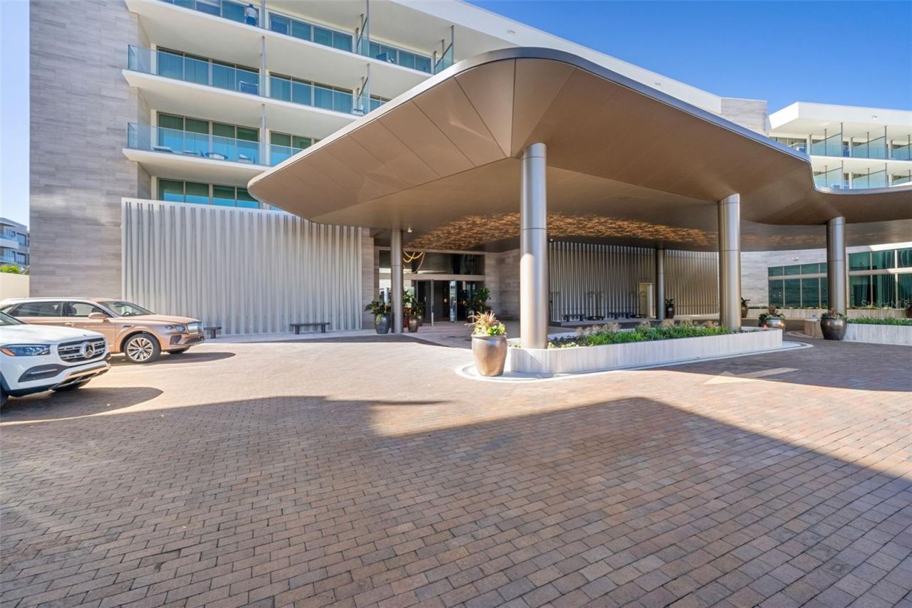 1591 Gulf Of Mexico Drive, Unit 314, Longboat Key, FL 34228 Photo