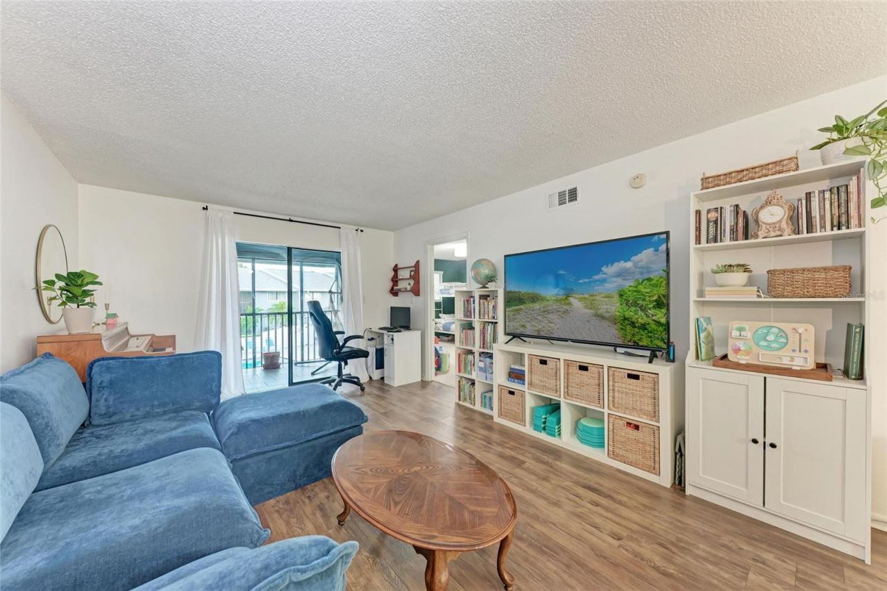 6033 34th Street W, Unit 122, Bradenton, FL 34210 Photo