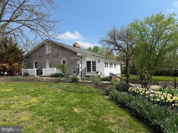 535 S MILL STREET, LEBANON, PA 17042