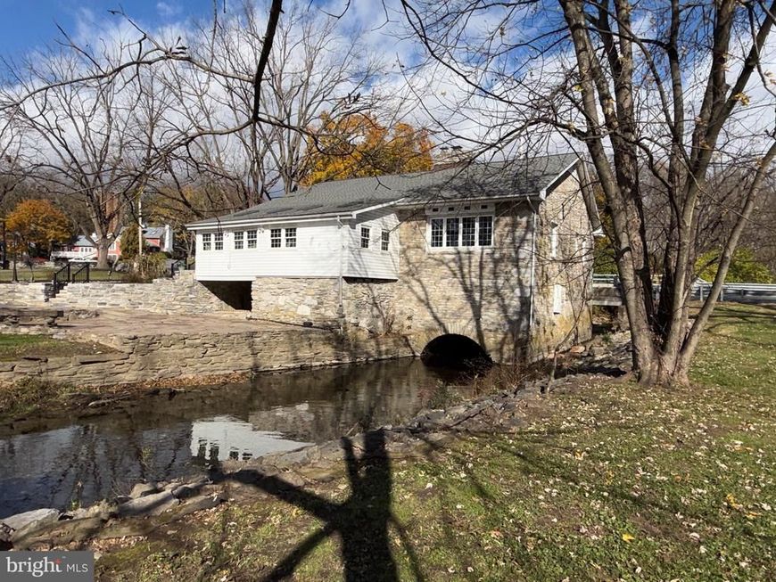 535 S Mill Street, Lebanon, PA 17042 Main Photo