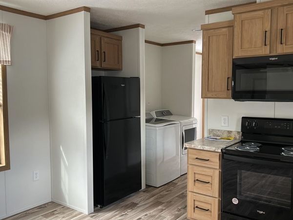 10 Dogwood Lane, Starksboro, VT 05487