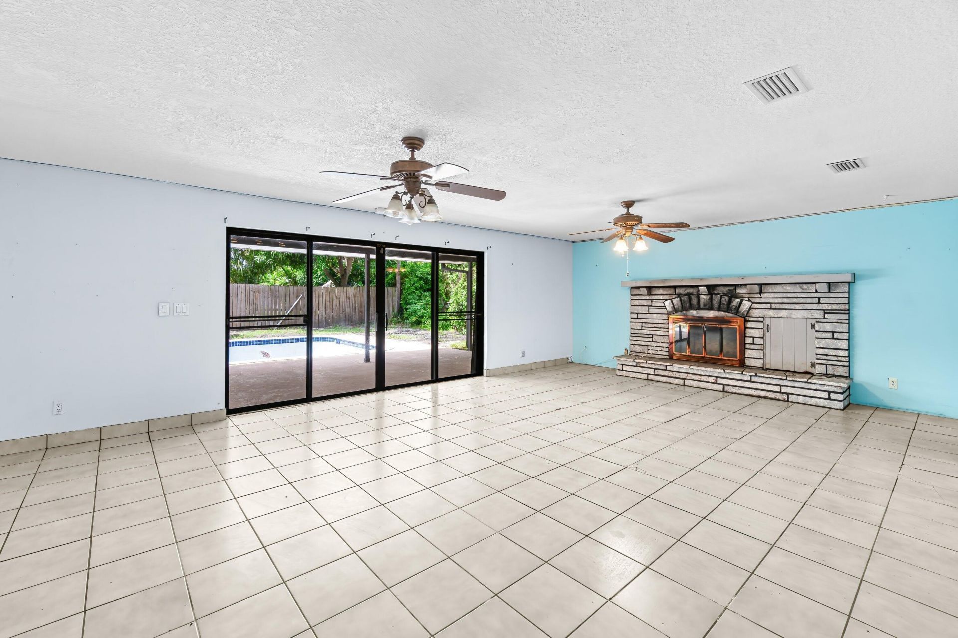 77 NW 5th Avenue, Boca Raton, FL 33432 Photo