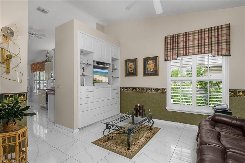 5643 Sandlewood Ct, Unit 2004, Naples, FL 34110 Photo