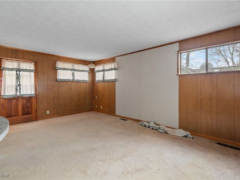 353 Southeast Avenue, Tallmadge, OH 44278 Photo 14