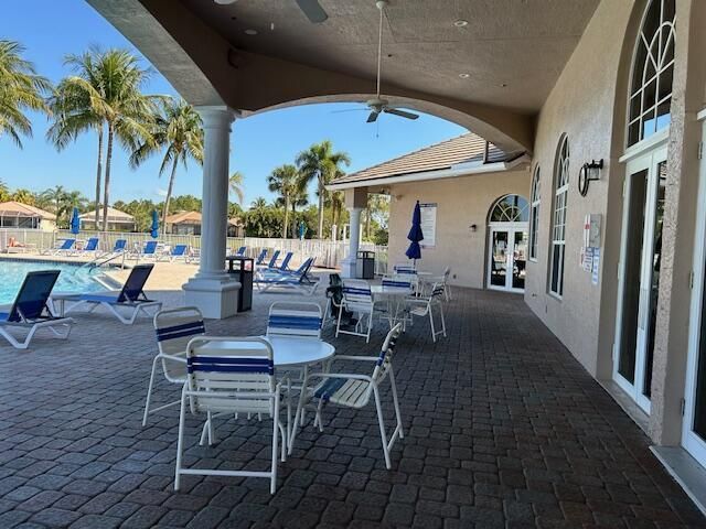 2585 San Andros, West Palm Beach, FL 33411 Photo