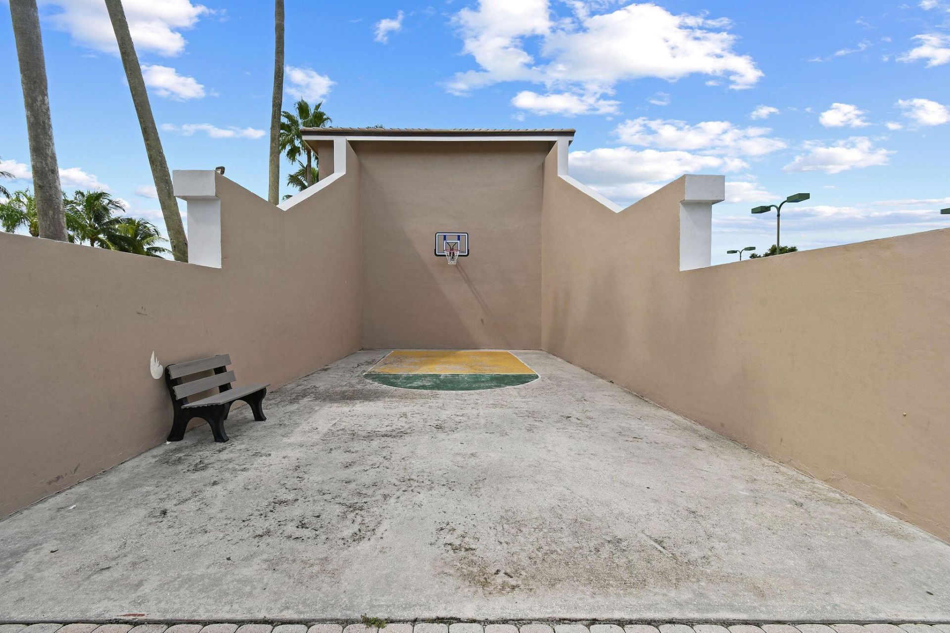 2585 San Andros, West Palm Beach, FL 33411 Photo