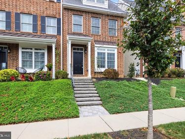 619 W MULBERRY STREET, KENNETT SQUARE, PA 19348