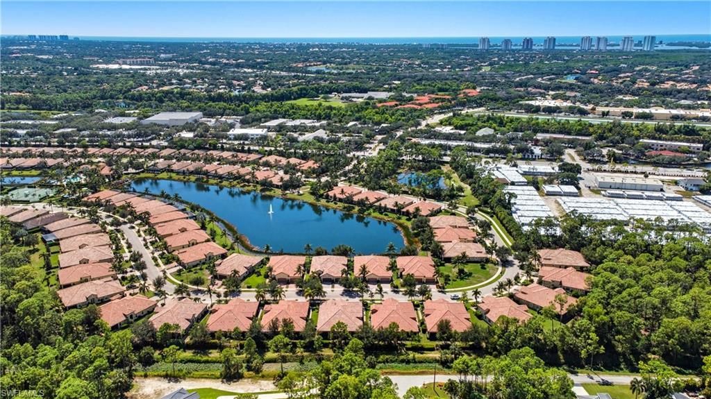 9475 Isla Bella Cir, Bonita Springs, FL 34135 Photo