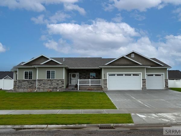 4922 Torcello Drive, AMMON, ID 83406