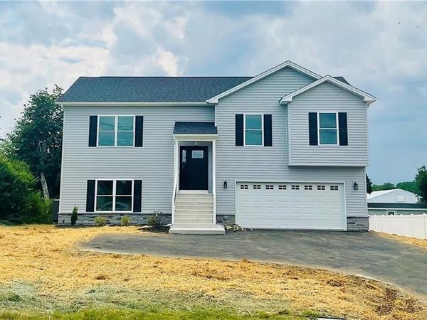 2827 WILLOW STREET, COPLAY, PA 18037