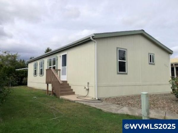 300 SE LaCreole #263 Dr, Dallas, OR 97338