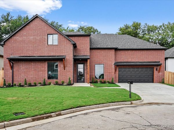 7923 E 26th Place, Tulsa, OK 74129