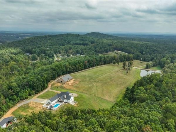 204 Violet Ridge Trail, Lowgap, NC 27024
