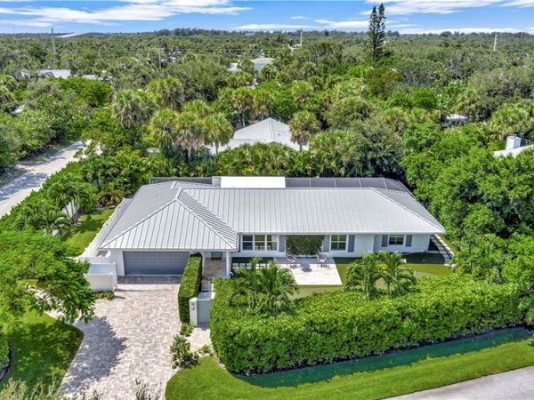 3605 Eagle Drive, Vero Beach, FL 32963