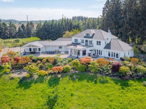 4698 Wallace Road NW, Salem, OR 97304