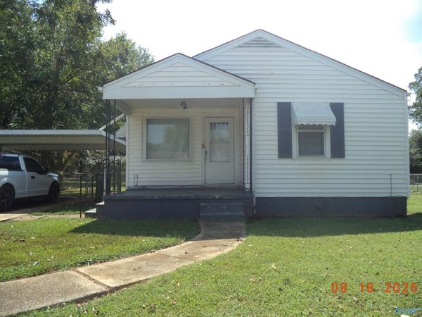 3307 SW Drake Avenue, Huntsville, AL 35805